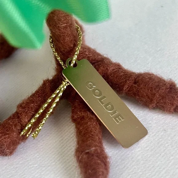 Target Featherly Friends St Patrick's Day 3 Birds 2026 Goldie Clover Finnigan - Picture 7 of 8